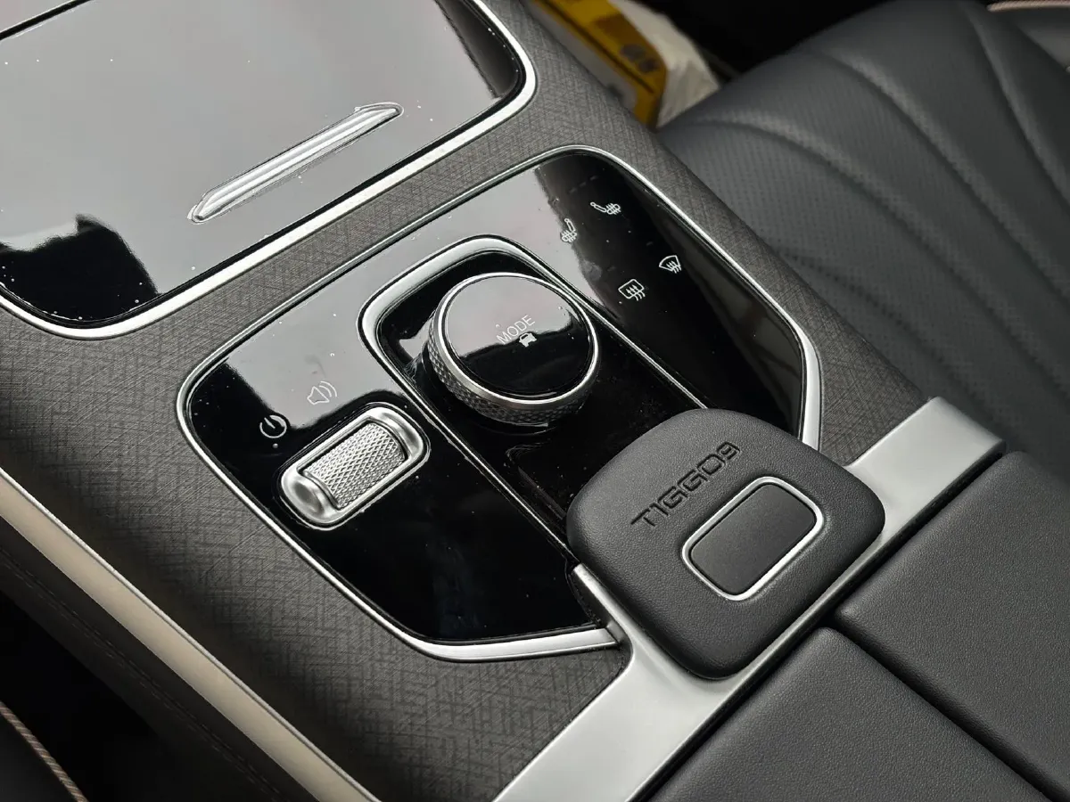 2023 Chery Tiggo 9 2.0T 261HP L4 7DCT,autocango,china used car exporter,china ev exporter,chinese used car exporter,chinese used ev exporter