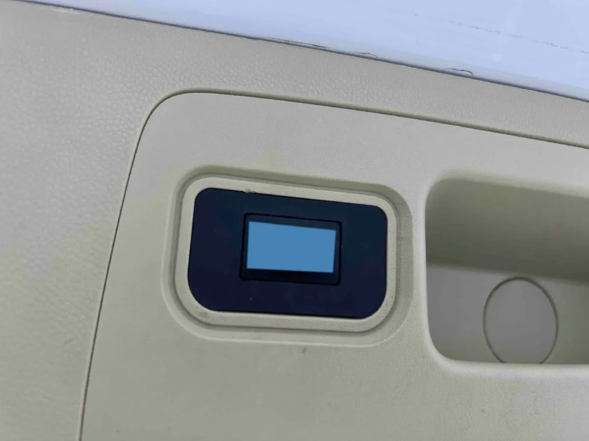 2023 Buick GL8 2.0T 237HP L4 9AT,autocango,china used car exporter,china ev exporter,chinese used car exporter,chinese used ev exporter