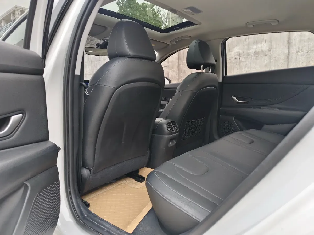 2022 Hyundai Elantra 1.5L 115HP L4 CVT,autocango,china used car exporter,china ev exporter,chinese used car exporter,chinese used ev exporter