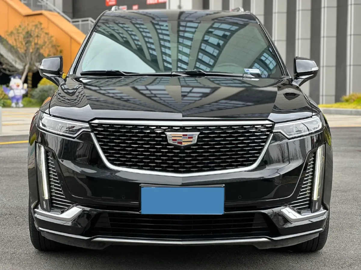 2022 Cadillac XT6 2.0T 237HP L4 9AT,autocango,china used car exporter,china ev exporter,chinese used car exporter,chinese used ev exporter