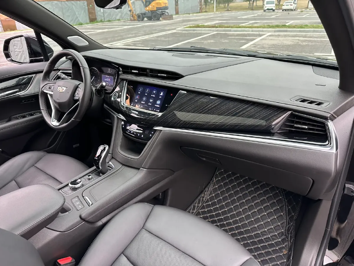 2022 Cadillac XT6 2.0T 237HP L4 9AT,autocango,china used car exporter,china ev exporter,chinese used car exporter,chinese used ev exporter