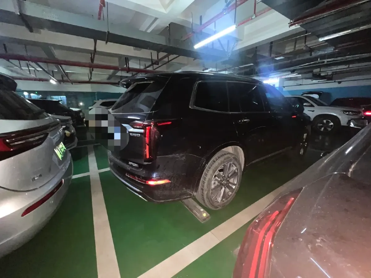 2021 Cadillac XT6 2.0T 237HP L4 9AT,autocango,china used car exporter,china ev exporter,chinese used car exporter,chinese used ev exporter