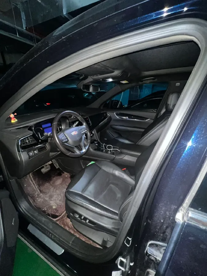 2021 Cadillac XT6 2.0T 237HP L4 9AT,autocango,china used car exporter,china ev exporter,chinese used car exporter,chinese used ev exporter