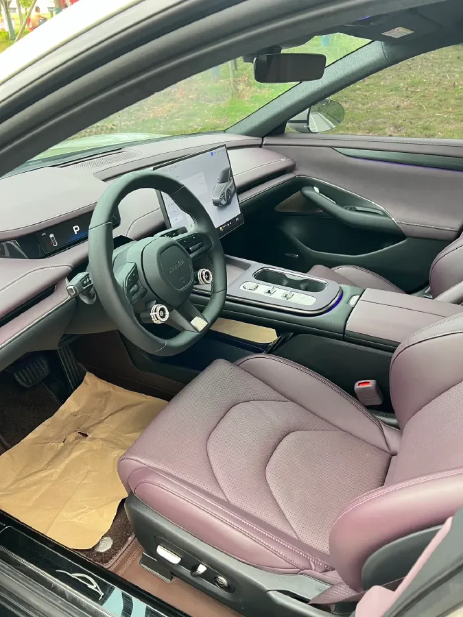 2024 MI SU7 BEV 73.6KWH,autocango,china used car exporter,china ev exporter,chinese used car exporter,chinese used ev exporter