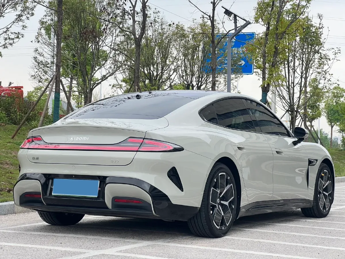 2024 MI SU7 BEV 73.6KWH,autocango,china used car exporter,china ev exporter,chinese used car exporter,chinese used ev exporter