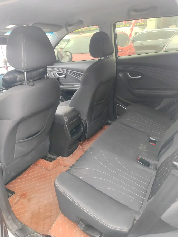 2021 Jetour X70M 1.5T 156HP L4 6MT,autocango,china used car exporter,china ev exporter,chinese used car exporter,chinese used ev exporter