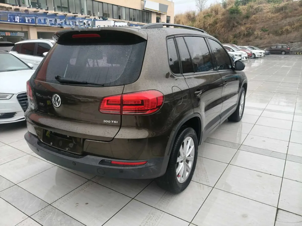 2017 Haval H9 2.0T 190HP L4 8AT,autocango,china used car exporter,china ev exporter,chinese used car exporter,chinese used ev exporter