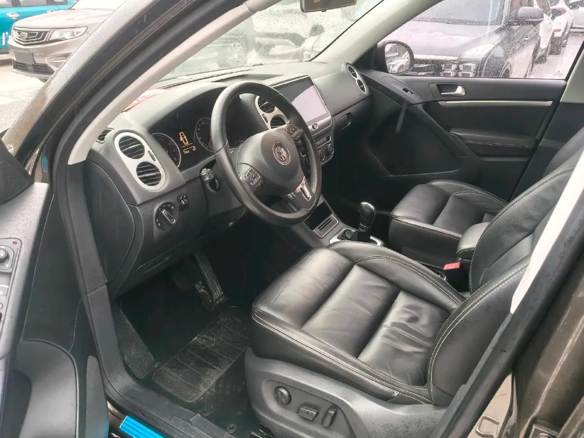 2017 Haval H9 2.0T 190HP L4 8AT,autocango,china used car exporter,china ev exporter,chinese used car exporter,chinese used ev exporter