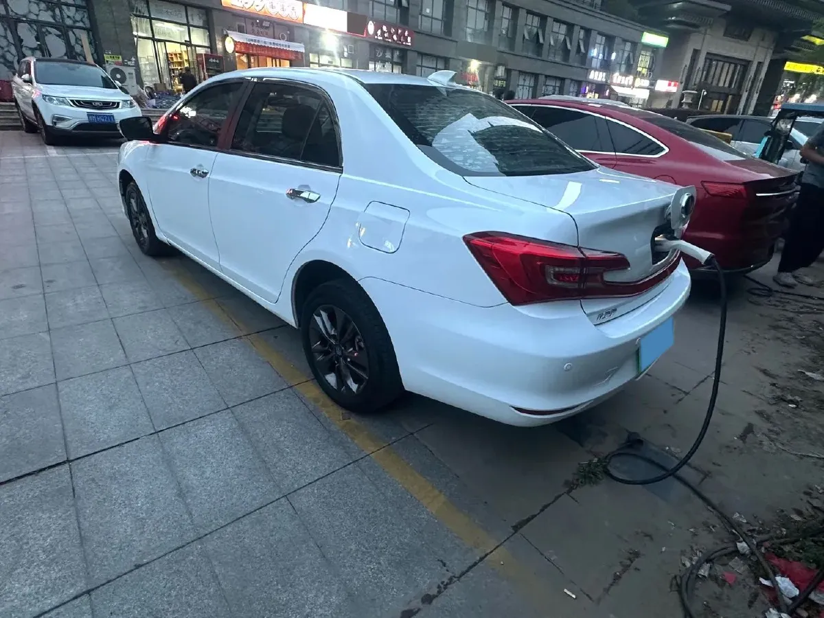 2018 BYD Qin 1.5T 154HP L4 6DCT PHEV 15.2KWH,autocango,china used car exporter,china ev exporter,chinese used car exporter,chinese used ev exporter