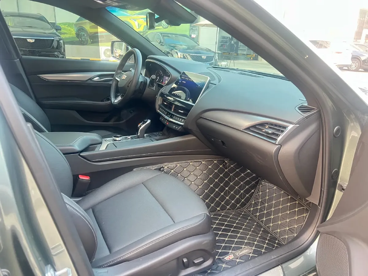 2022 Cadillac CT5 2.0T 237HP L4 10AT,autocango,china used car exporter,china ev exporter,chinese used car exporter,chinese used ev exporter