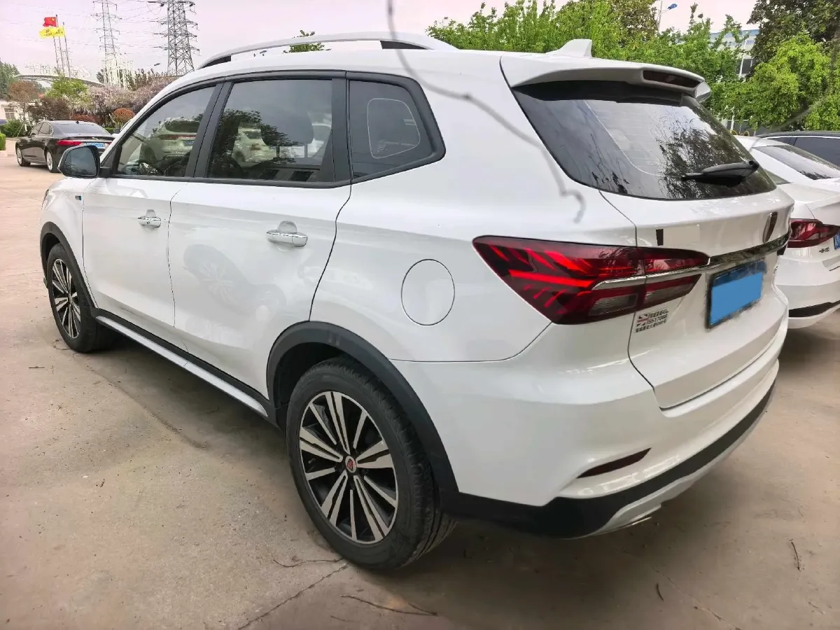 2020 Roewe RX5 1.5T 169HP L4 6MT,autocango,china used car exporter,china ev exporter,chinese used car exporter,chinese used ev exporter
