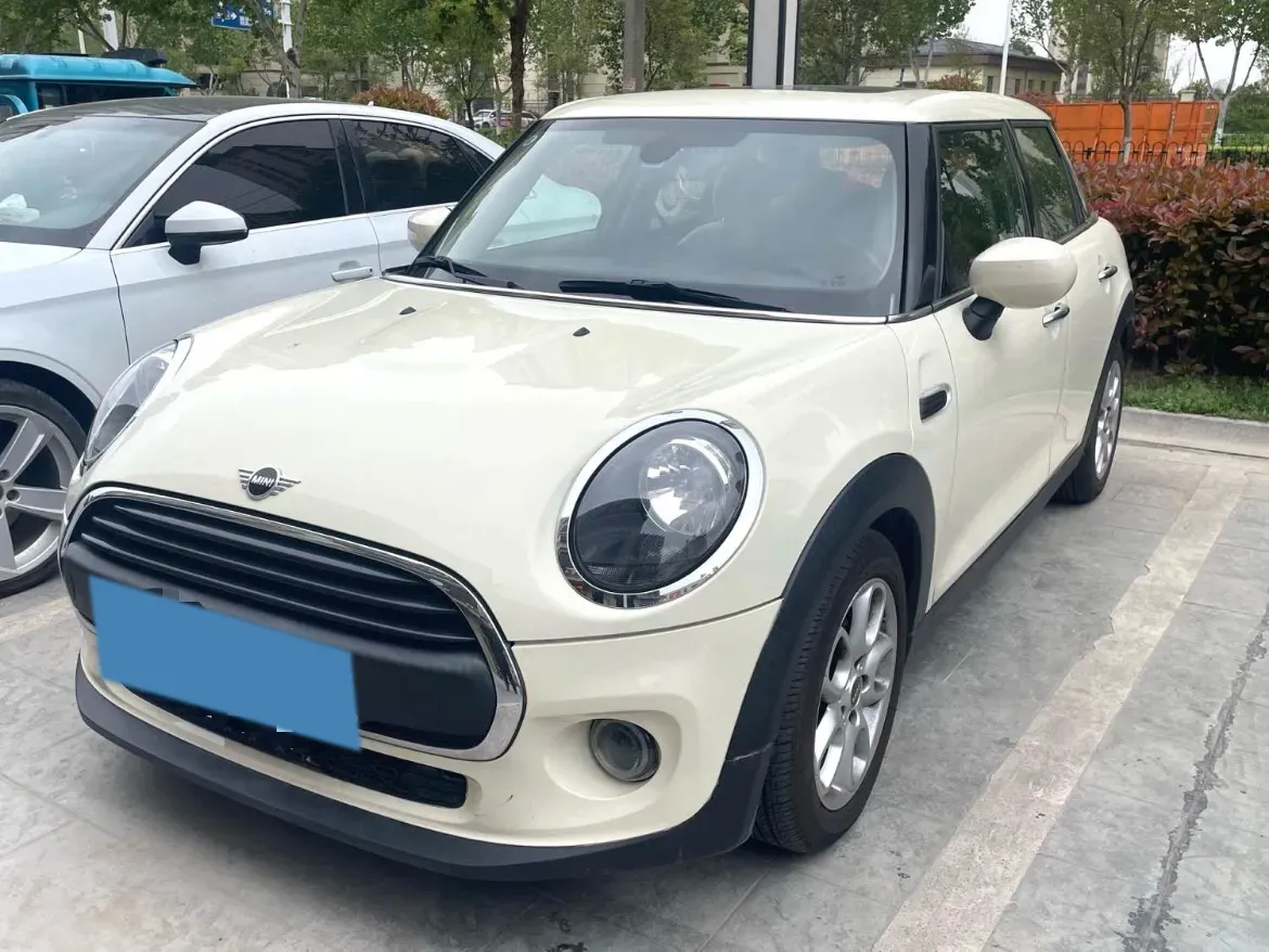 2020 MINI MINI 1.5T 102HP L3 7DCT,autocango,china used car exporter,china ev exporter,chinese used car exporter,chinese used ev exporter