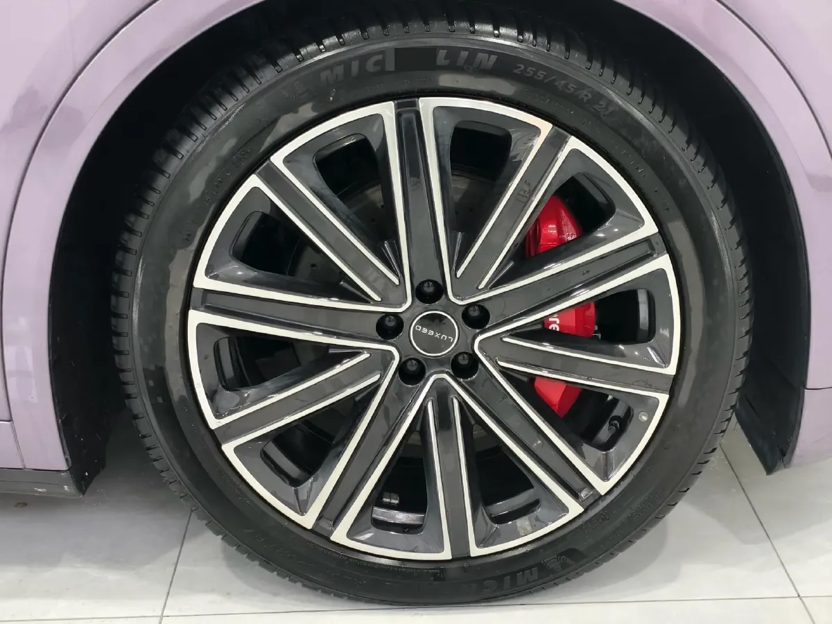 2025 Luxeed R7 REEV 156HP REEV,autocango,china used car exporter,china ev exporter,chinese used car exporter,chinese used ev exporter