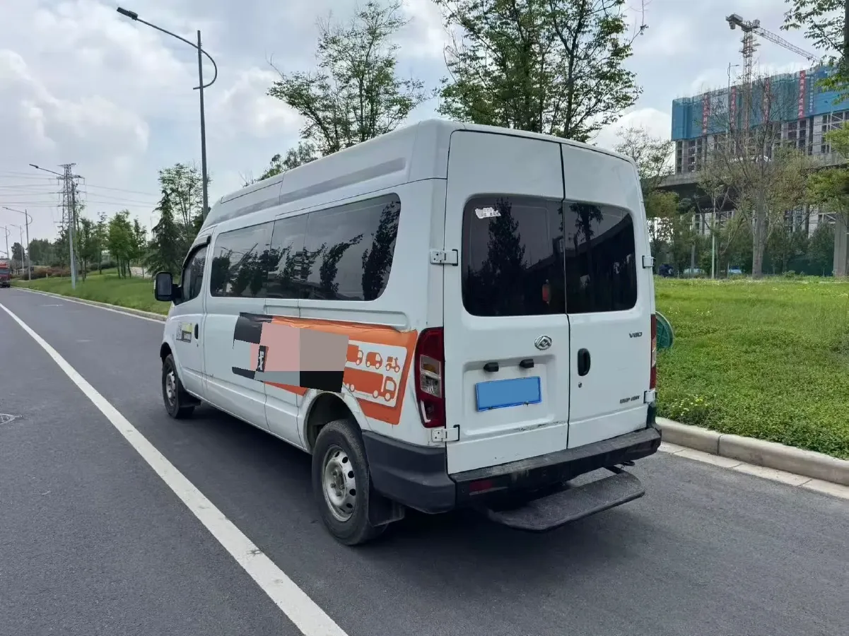 2018 MAXUS XinTu V80 2.5T 136HP L4 6AMT,autocango,china used car exporter,china ev exporter,chinese used car exporter,chinese used ev exporter
