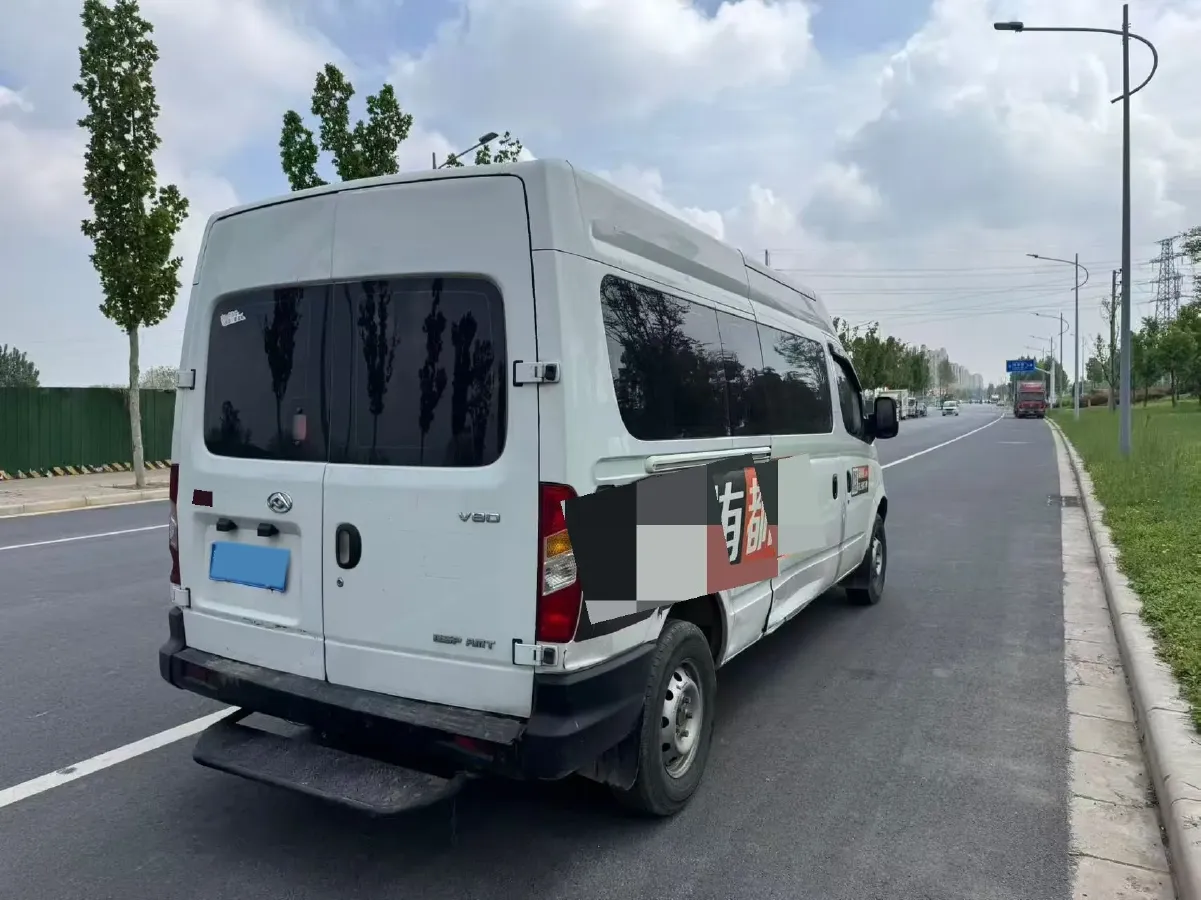 2018 MAXUS XinTu V80 2.5T 136HP L4 6AMT,autocango,china used car exporter,china ev exporter,chinese used car exporter,chinese used ev exporter