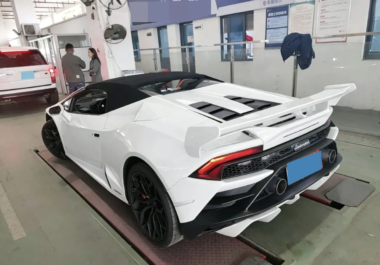 2020 Lamborghini Huracán 5.2L 611HP V10 7DCT,autocango,china used car exporter,china ev exporter,chinese used car exporter,chinese used ev exporter