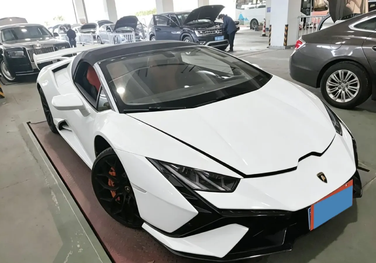 2020 Lamborghini Huracán 5.2L 611HP V10 7DCT,autocango,china used car exporter,china ev exporter,chinese used car exporter,chinese used ev exporter
