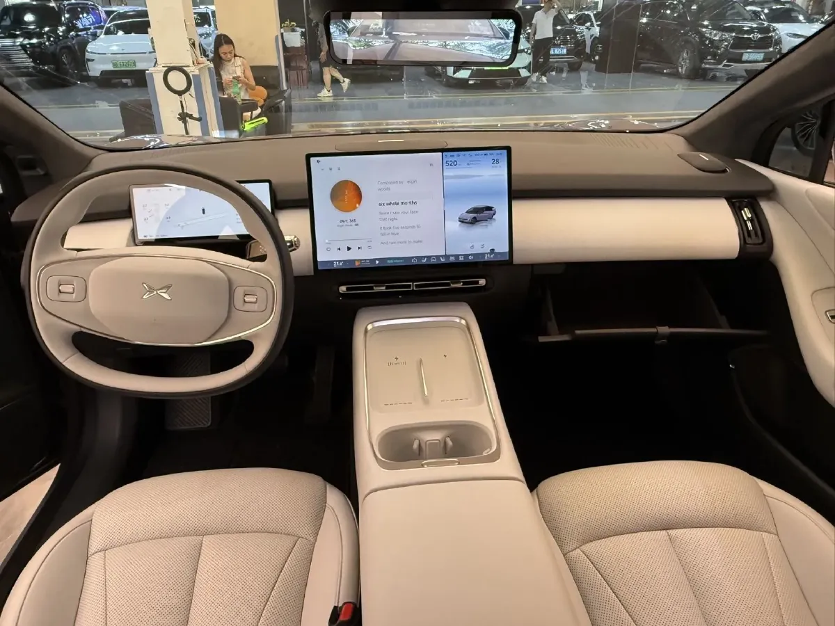 2024 Xpeng P7+ BEV 76.3KWH,autocango,china used car exporter,china ev exporter,chinese used car exporter,chinese used ev exporter