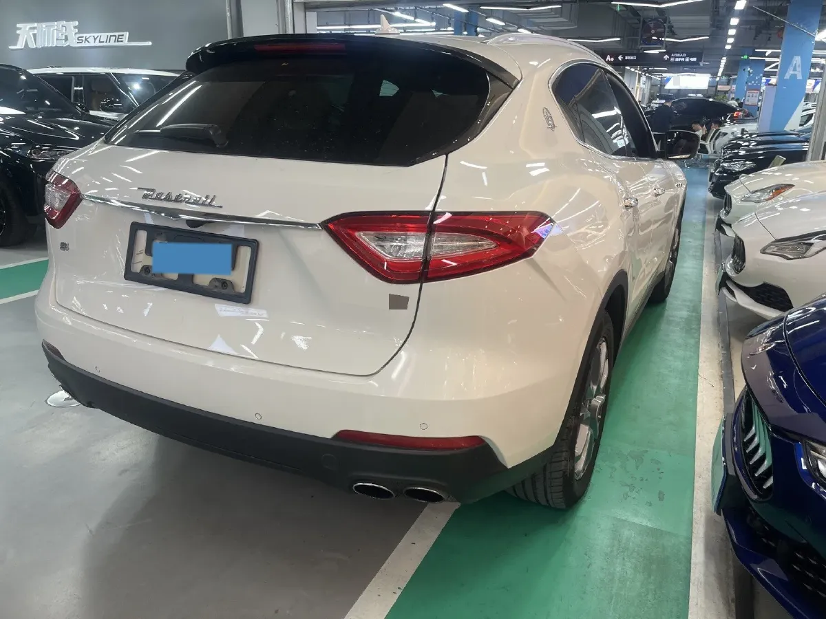2018 Maserati Levante 3.0T 350HP V6 8AT,autocango,china used car exporter,china ev exporter,chinese used car exporter,chinese used ev exporter