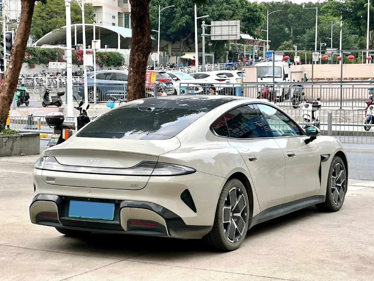 2024 MI SU7 BEV 73.6KWH,autocango,china used car exporter,china ev exporter,chinese used car exporter,chinese used ev exporter