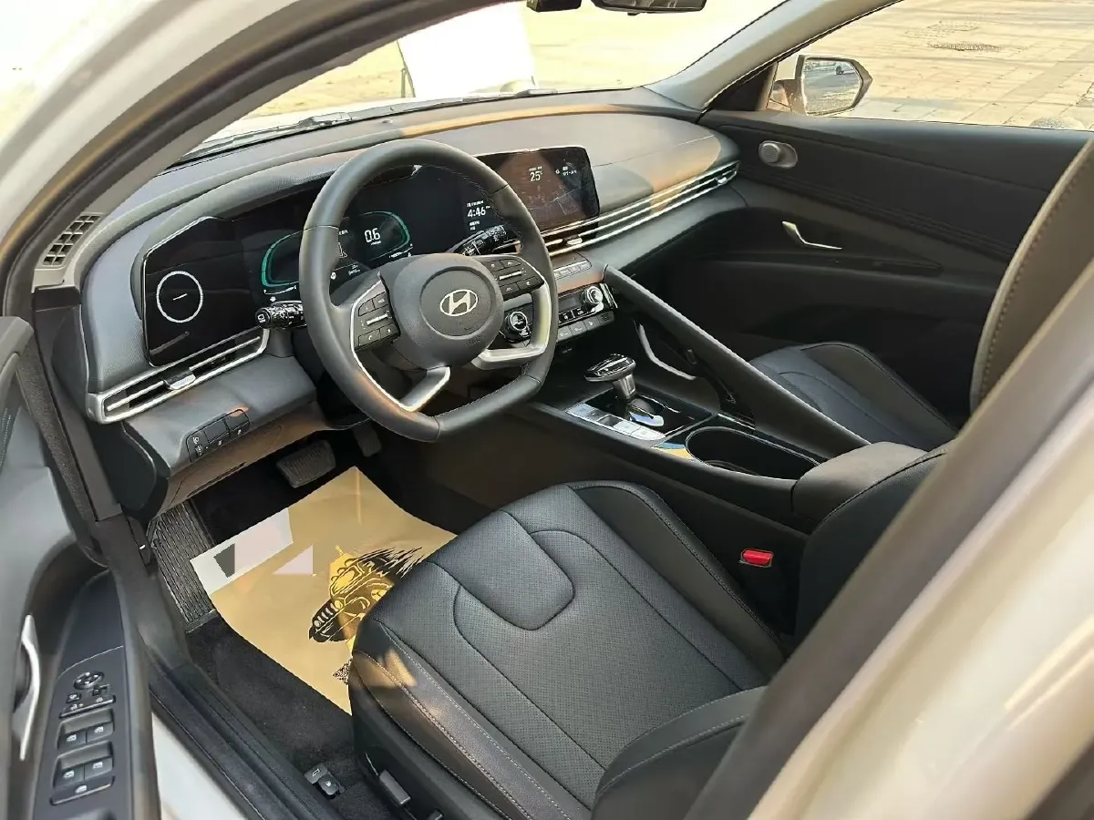 2023 Hyundai Elantra 1.5L 115HP L4 CVT,autocango,china used car exporter,china ev exporter,chinese used car exporter,chinese used ev exporter