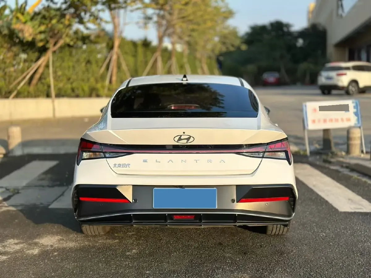 2023 Hyundai Elantra 1.5L 115HP L4 CVT,autocango,china used car exporter,china ev exporter,chinese used car exporter,chinese used ev exporter