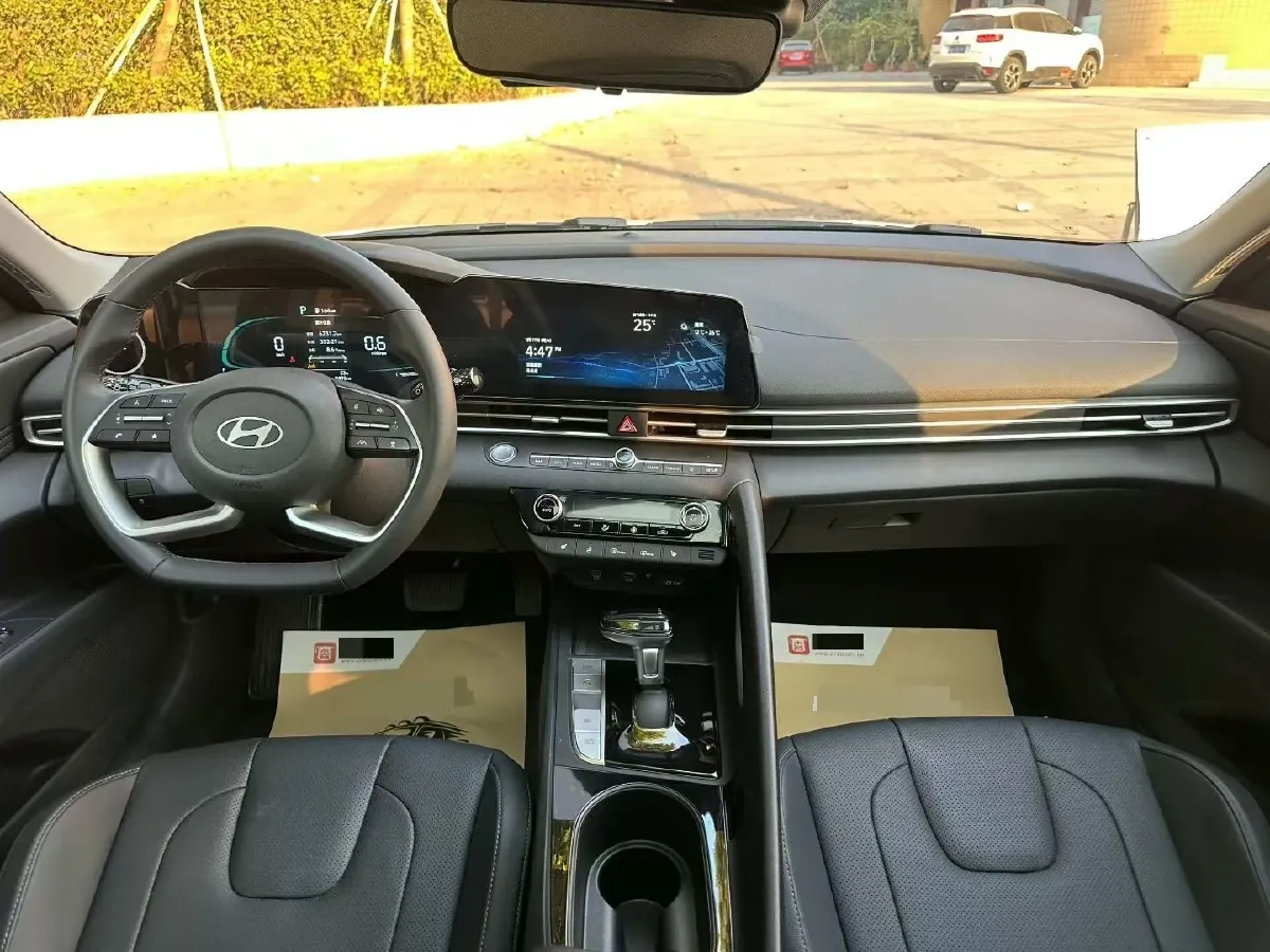 2023 Hyundai Elantra 1.5L 115HP L4 CVT,autocango,china used car exporter,china ev exporter,chinese used car exporter,chinese used ev exporter