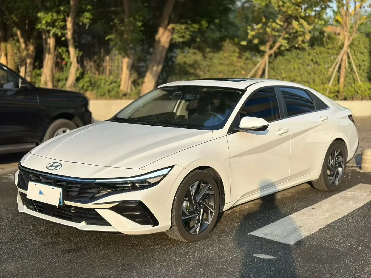 2023 Hyundai Elantra 1.5L 115HP L4 CVT,autocango,china used car exporter,china ev exporter,chinese used car exporter,chinese used ev exporter