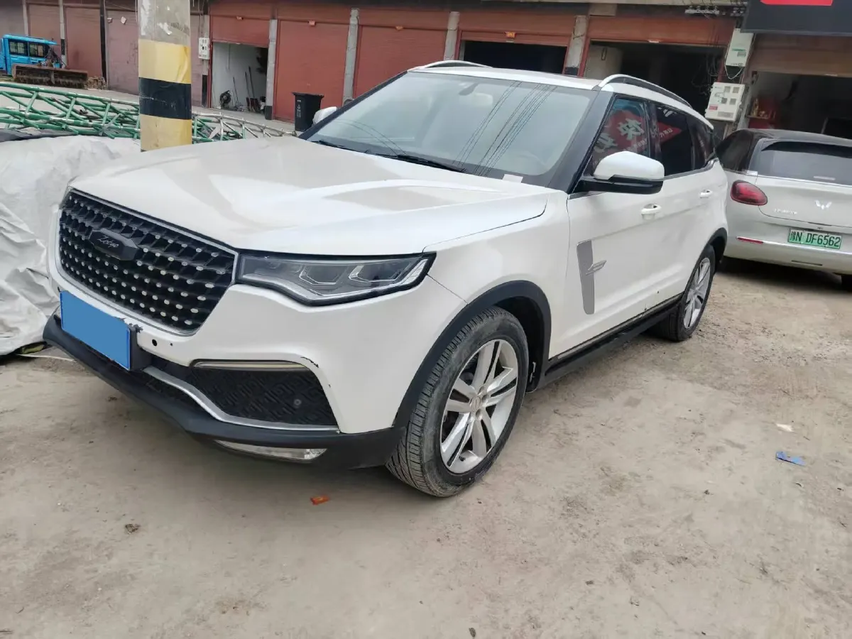 2017 Zotye T700 1.8T 177HP L4 6DCT,autocango,china used car exporter,china ev exporter,chinese used car exporter,chinese used ev exporter