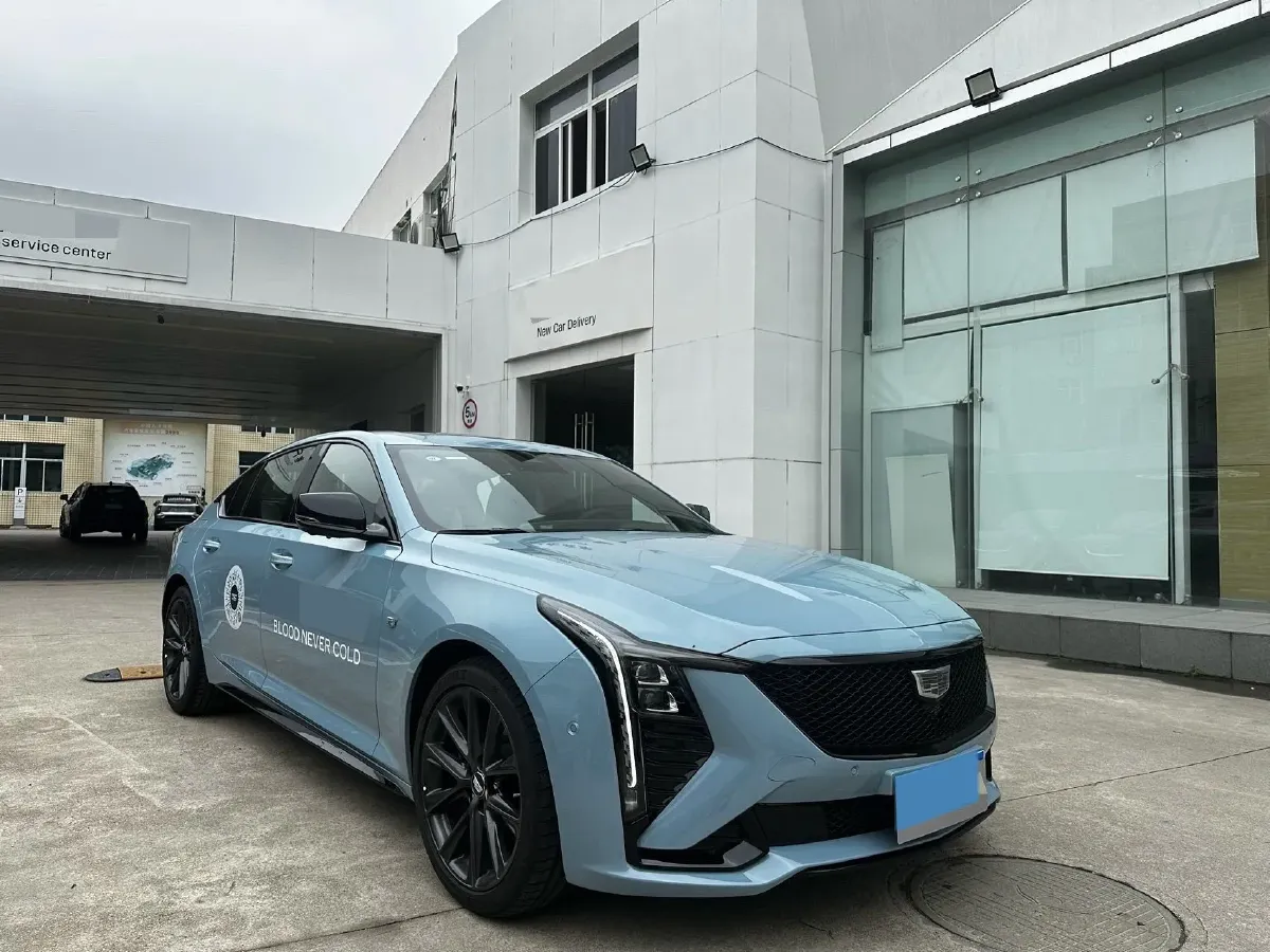 2025 Cadillac CT5 2.0T 237HP L4 10AT,autocango,china used car exporter,china ev exporter,chinese used car exporter,chinese used ev exporter