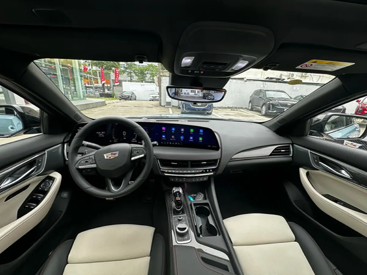 2025 Cadillac CT5 2.0T 237HP L4 10AT,autocango,china used car exporter,china ev exporter,chinese used car exporter,chinese used ev exporter