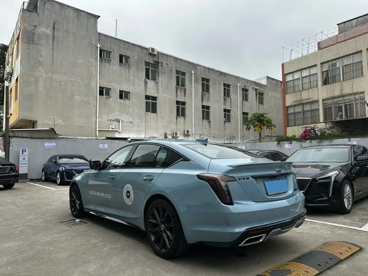 2025 Cadillac CT5 2.0T 237HP L4 10AT,autocango,china used car exporter,china ev exporter,chinese used car exporter,chinese used ev exporter