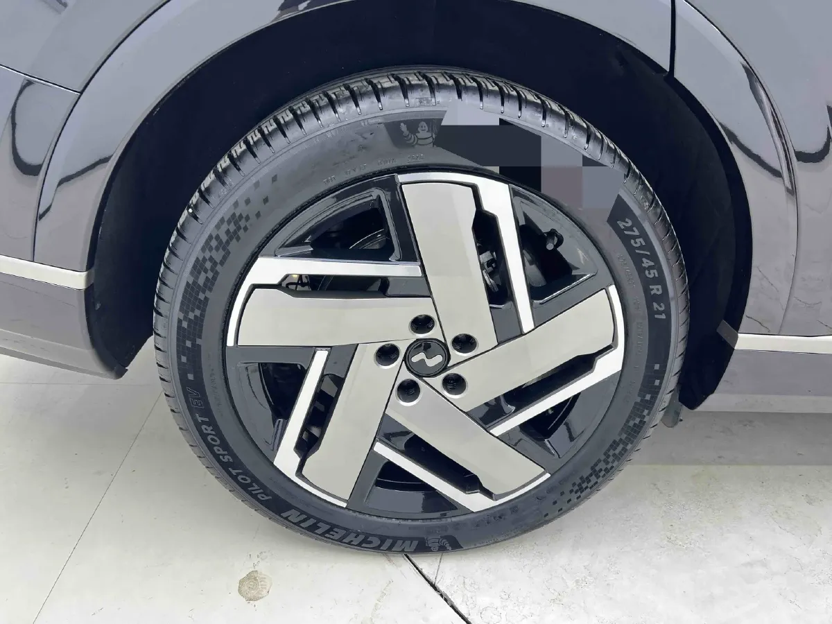 2025 ONVO L90 BEV,autocango,china used car exporter,china ev exporter,chinese used car exporter,chinese used ev exporter