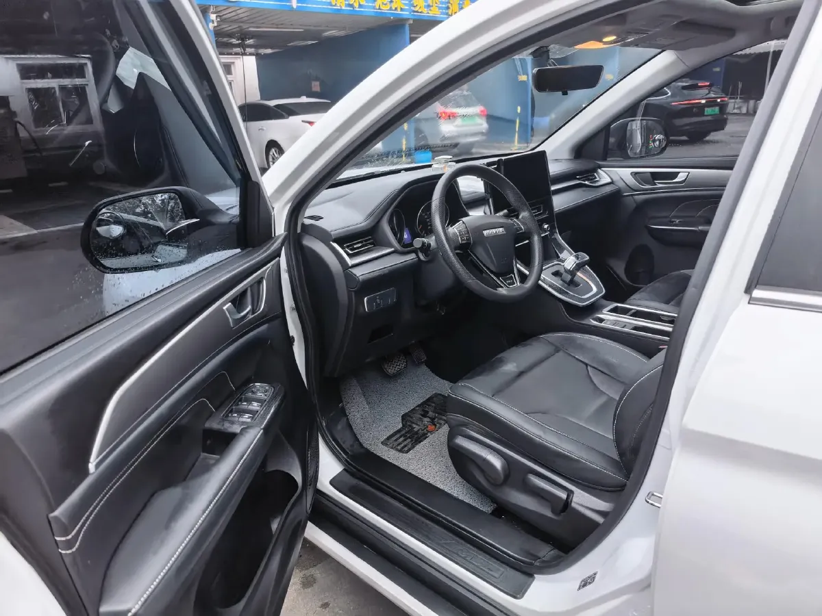 2022 Haval H6 1.5T 184HP L4 7DCT,autocango,china used car exporter,china ev exporter,chinese used car exporter,chinese used ev exporter