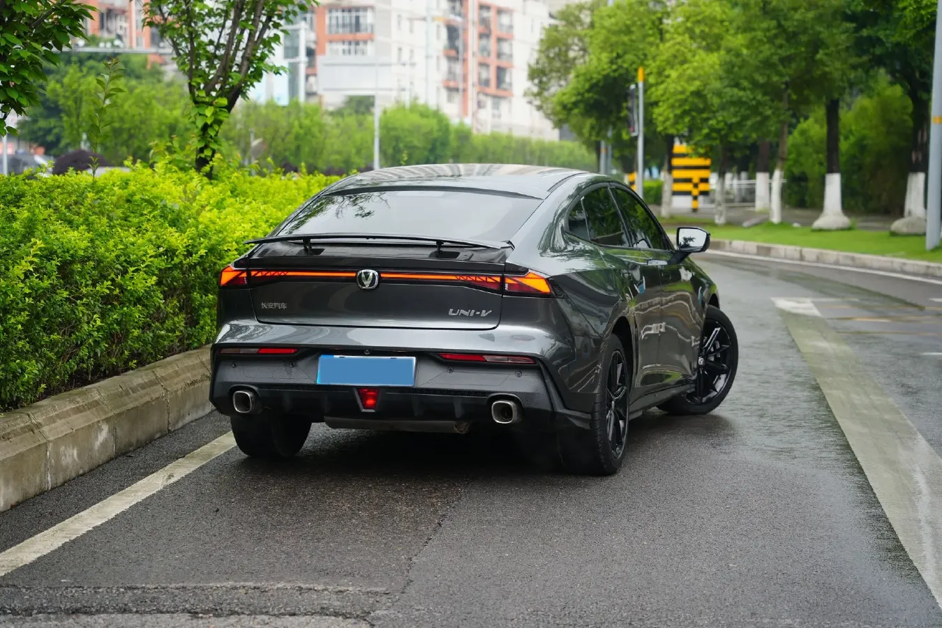 2023 ChangAn UNI-V 1.5T 188HP L4 7DCT,autocango,china used car exporter,china ev exporter,chinese used car exporter,chinese used ev exporter