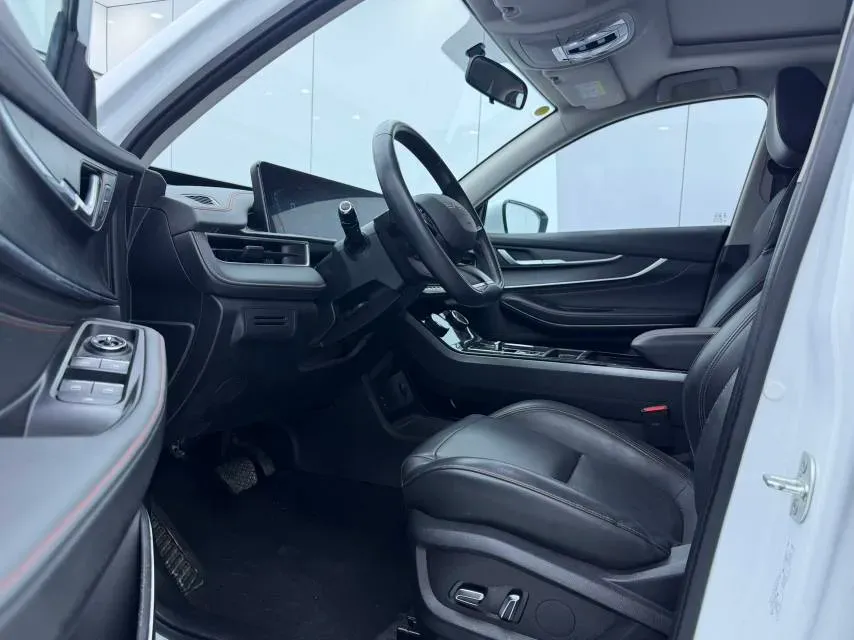 2022 Chevrolet Monza 1.5L 113HP L4 6AT,autocango,china used car exporter,china ev exporter,chinese used car exporter,chinese used ev exporter