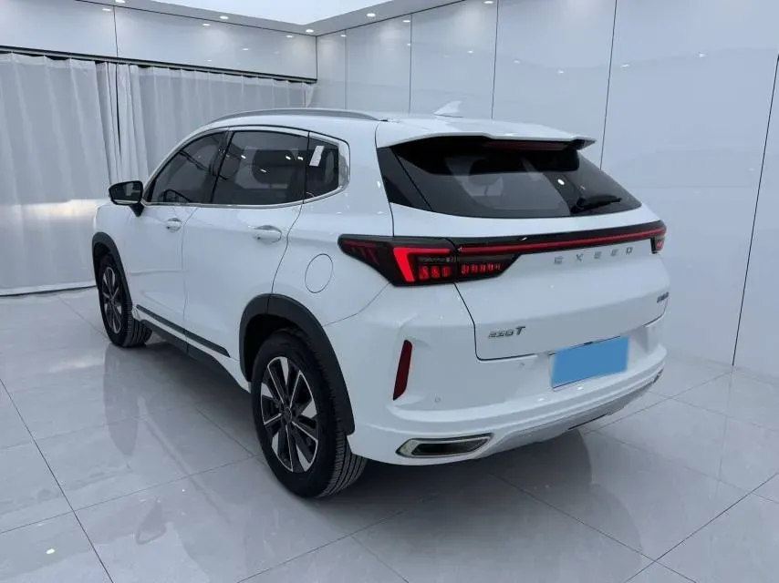 2022 Chevrolet Monza 1.5L 113HP L4 6AT,autocango,china used car exporter,china ev exporter,chinese used car exporter,chinese used ev exporter