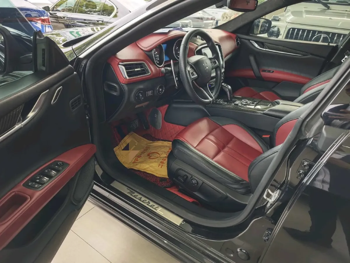 2019 Maserati Ghibli 3.0T 350HP V6 8AT,autocango,china used car exporter,china ev exporter,chinese used car exporter,chinese used ev exporter