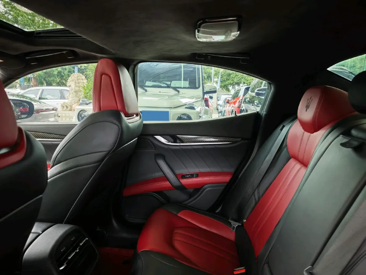 2019 Maserati Ghibli 3.0T 350HP V6 8AT,autocango,china used car exporter,china ev exporter,chinese used car exporter,chinese used ev exporter