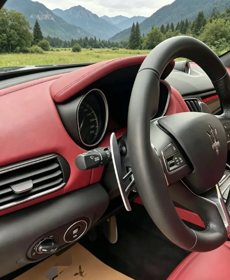 2018 Maserati Levante 3.0T 430HP V6 8AT,autocango,china used car exporter,china ev exporter,chinese used car exporter,chinese used ev exporter