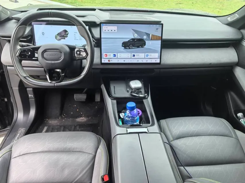 2023 LYNK&CO 08 EM-P 1.5T 163HP L4 3DHT PHEV 21.2KWH,autocango,china used car exporter,china ev exporter,chinese used car exporter,chinese used ev exporter