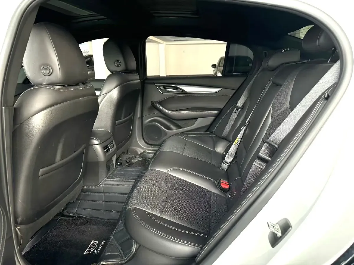 2022 Cadillac CT5 2.0T 237HP L4 10AT,autocango,china used car exporter,china ev exporter,chinese used car exporter,chinese used ev exporter