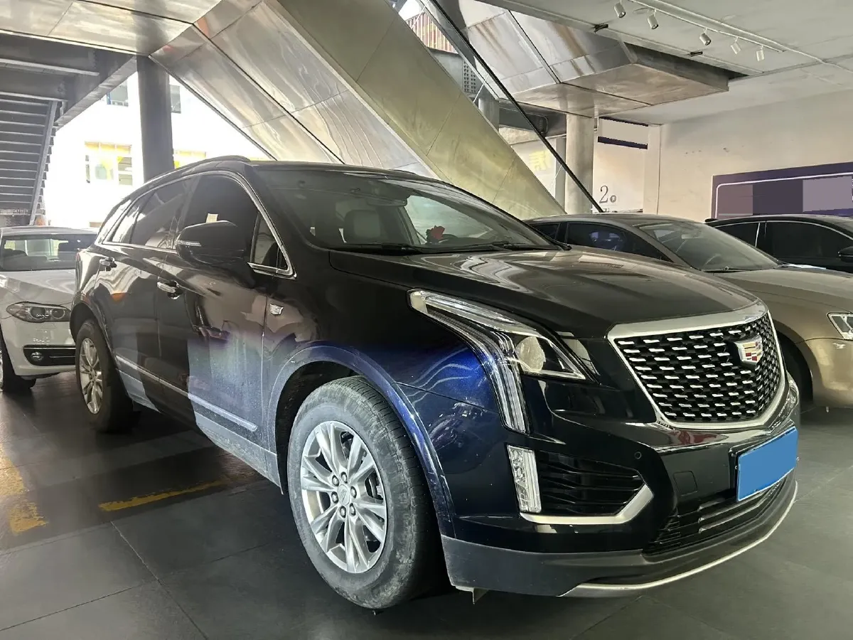 2022 Cadillac XT5 2.0T 237HP L4 9AT,autocango,china used car exporter,china ev exporter,chinese used car exporter,chinese used ev exporter