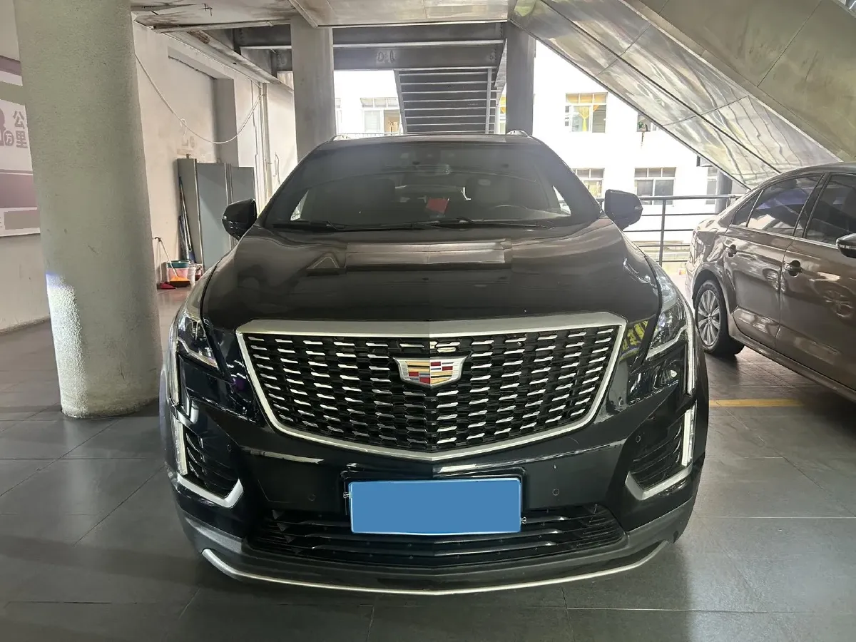 2022 Cadillac XT5 2.0T 237HP L4 9AT,autocango,china used car exporter,china ev exporter,chinese used car exporter,chinese used ev exporter