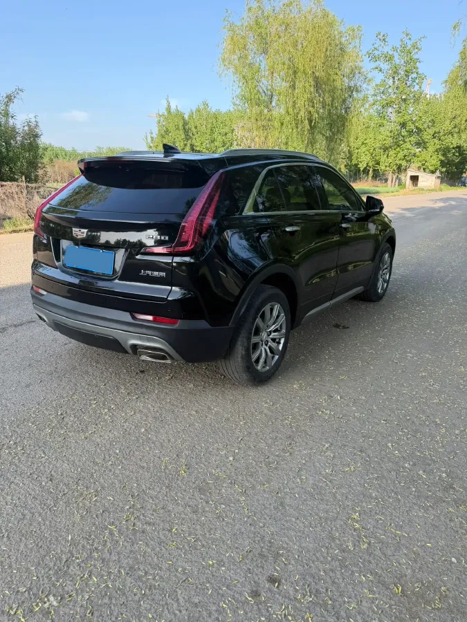 2020 Cadillac XT4 2.0T 241HP L4 9AT,autocango,china used car exporter,china ev exporter,chinese used car exporter,chinese used ev exporter
