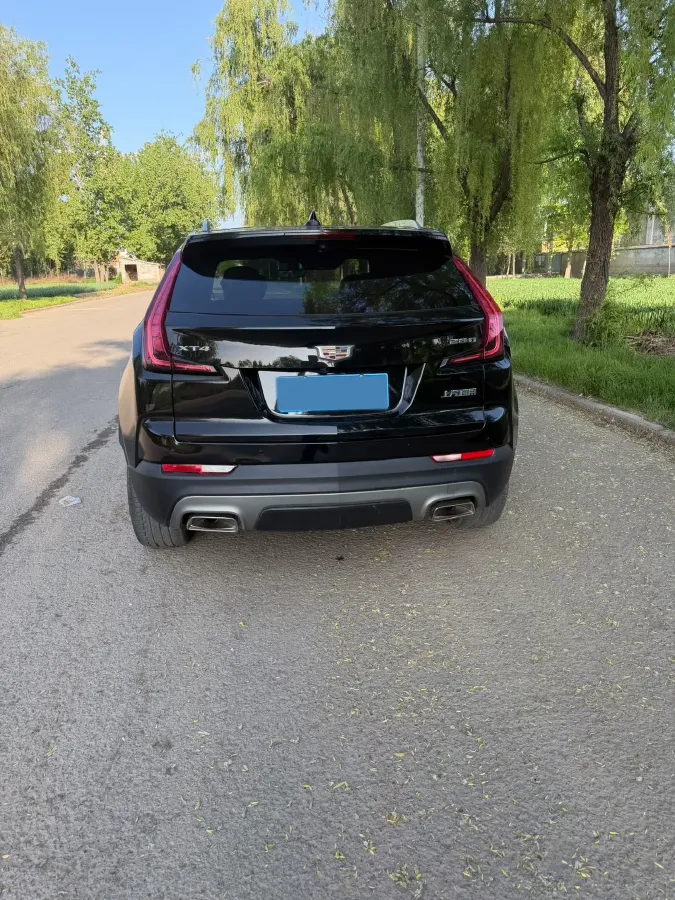 2020 Cadillac XT4 2.0T 241HP L4 9AT,autocango,china used car exporter,china ev exporter,chinese used car exporter,chinese used ev exporter