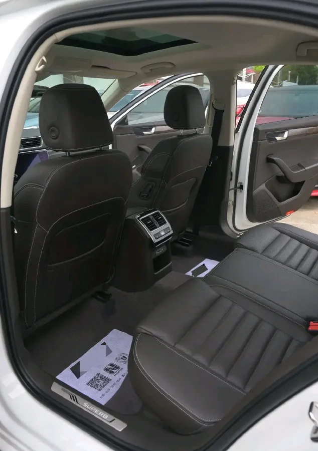 2018 Skoda Kodiak 1.8T 180HP L4 7DCT,autocango,china used car exporter,china ev exporter,chinese used car exporter,chinese used ev exporter