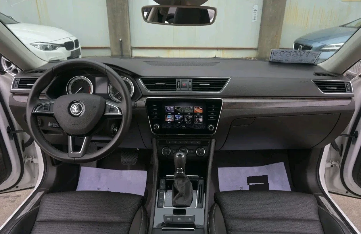 2018 Skoda Kodiak 1.8T 180HP L4 7DCT,autocango,china used car exporter,china ev exporter,chinese used car exporter,chinese used ev exporter