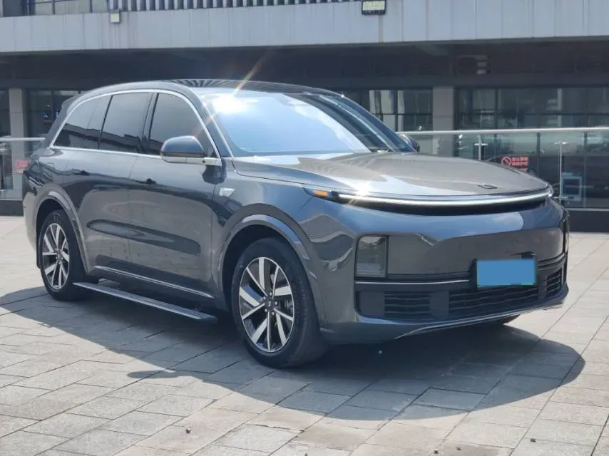 2023 Li L7 Range Extended 154HP REEV 40.9KWH,autocango,china used car exporter,china ev exporter,chinese used car exporter,chinese used ev exporter