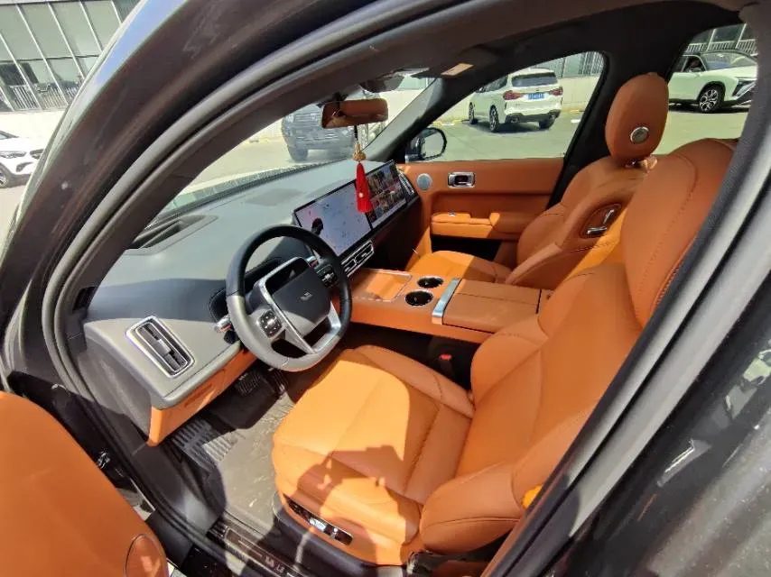 2023 Li L7 Range Extended 154HP REEV 40.9KWH,autocango,china used car exporter,china ev exporter,chinese used car exporter,chinese used ev exporter